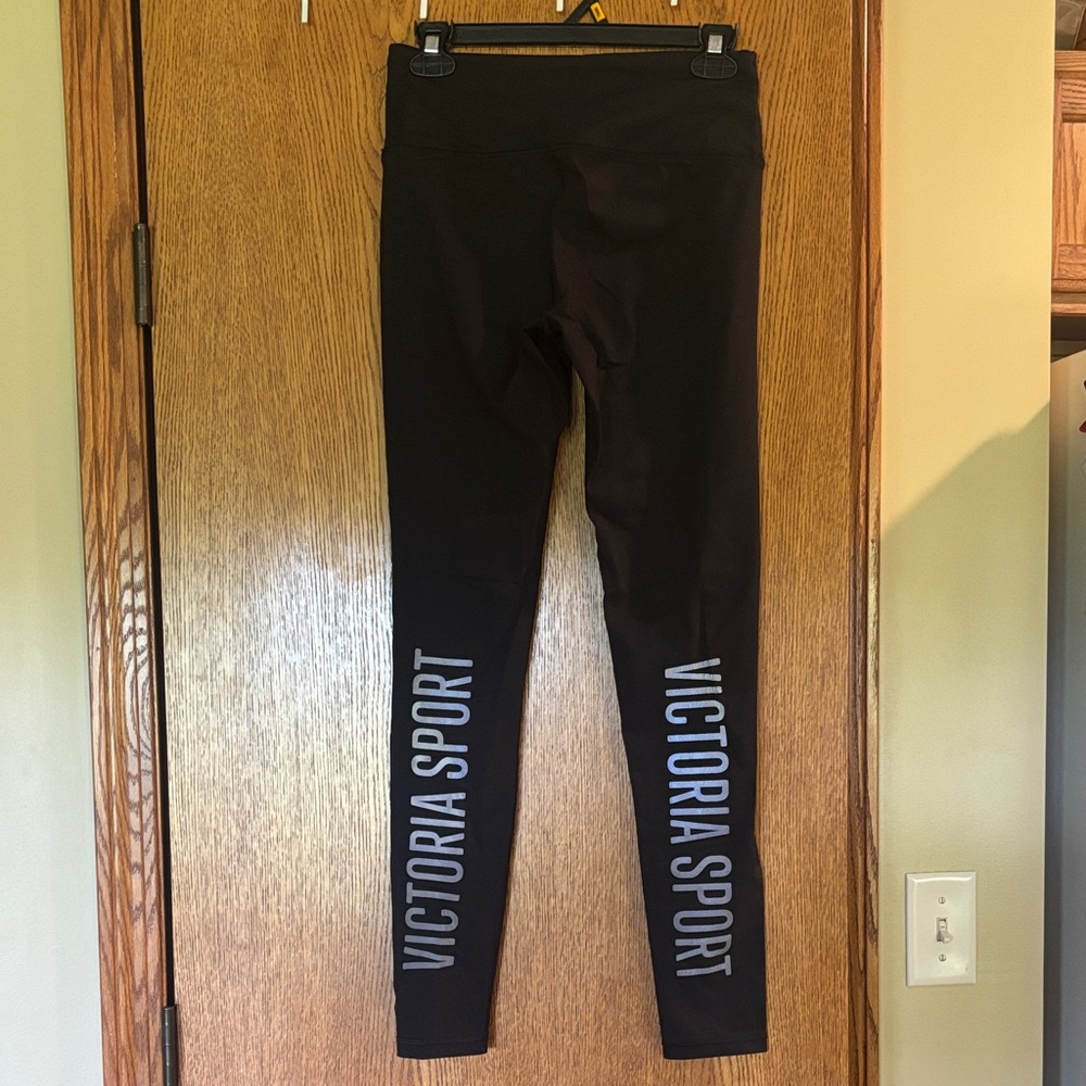 Victoria Sport Workout Leggings - Picture 4 of 4